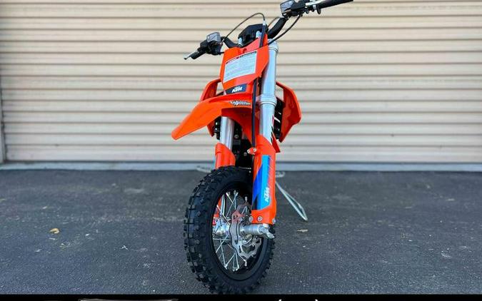 2023 KTM SX-E 3 First Look [Just In Time For Christmas]