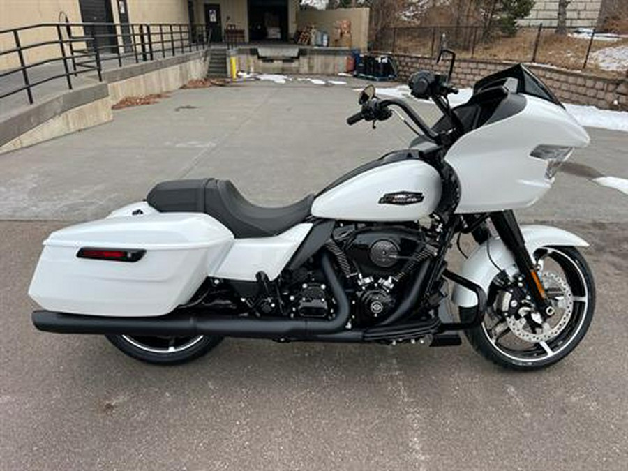 2024 Harley-Davidson Road Glide®