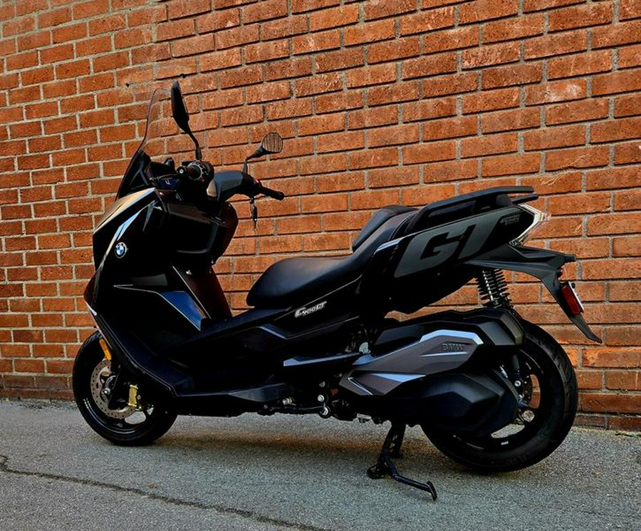 2023 BMW C 400 GT Triple Black