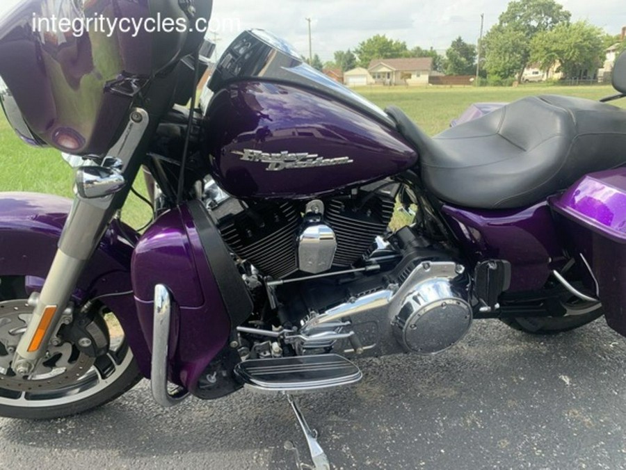 2010 Harley-Davidson® FLHX - Street Glide®