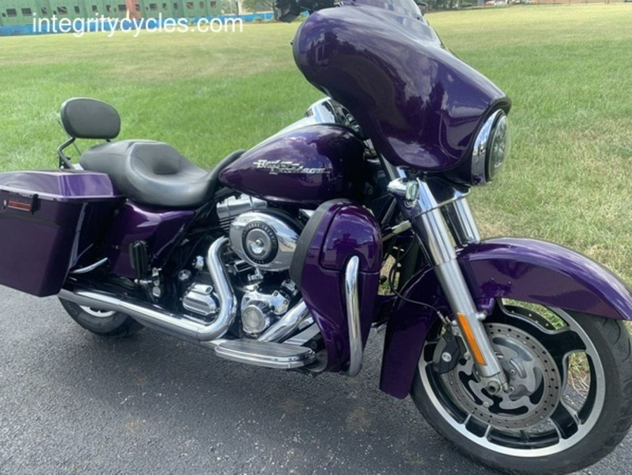 2010 Harley-Davidson® FLHX - Street Glide®