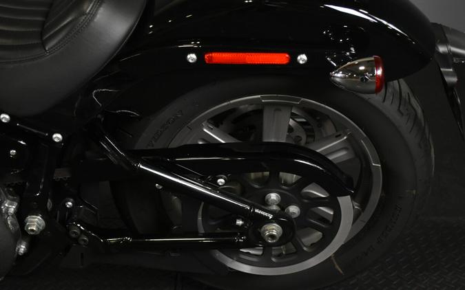 2022 Harley-Davidson Softail Standard