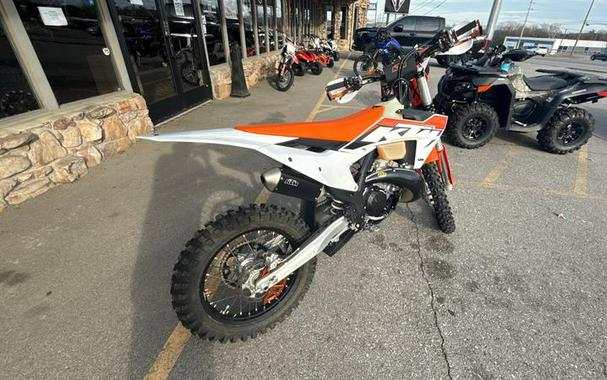 2023 KTM 300 XC