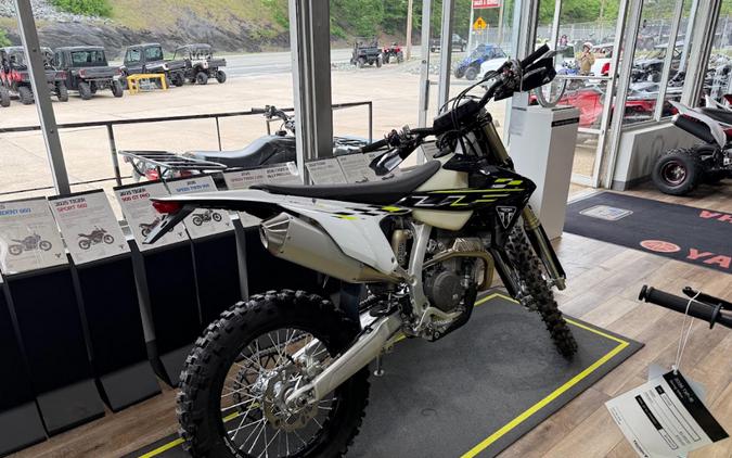 2026 TF250-E - Triumph