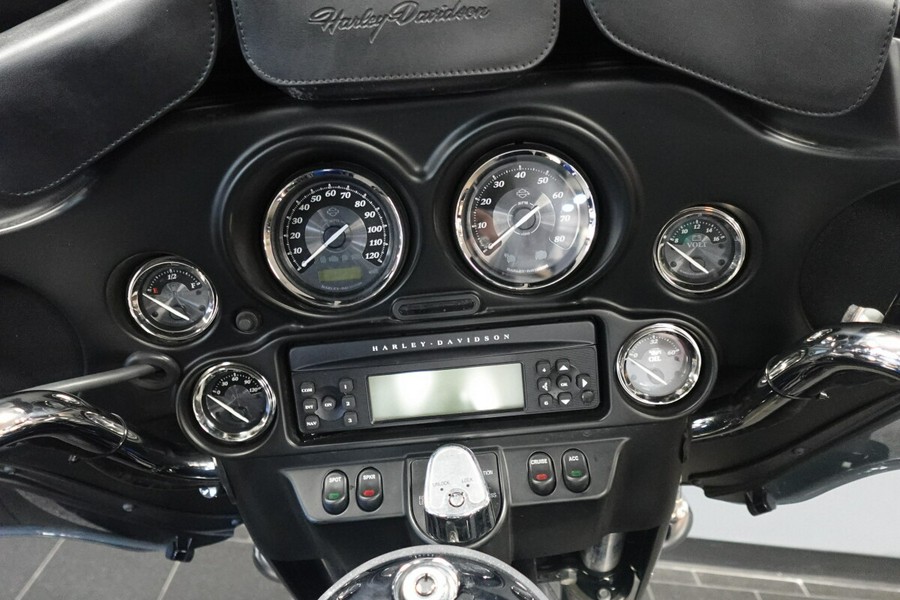 2012 Harley-Davidson Street Glide FLHX