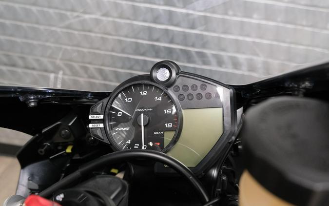 2026 YAMAHA YZF-R6 RACE