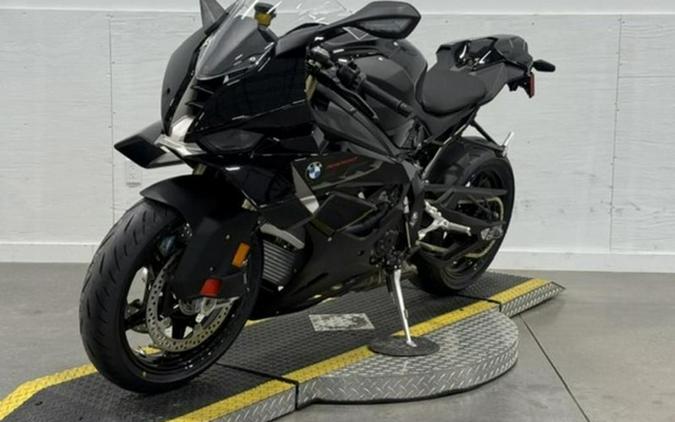 2026 BMW S 1000 RR Blackstorm metallic 1000 RR Light White M Motorsport