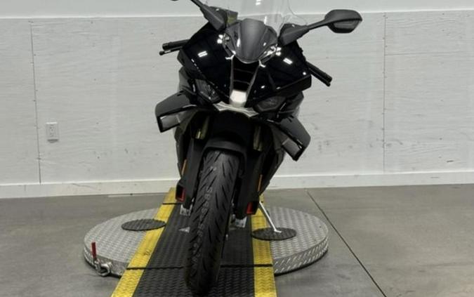 2026 BMW S 1000 RR Blackstorm metallic 1000 RR Light White M Motorsport