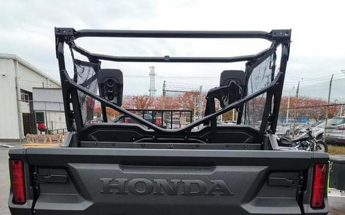 2023 Honda® Pioneer 1000 Deluxe
