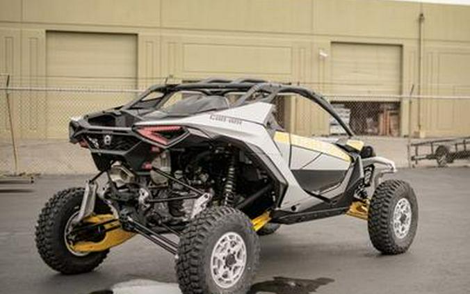 2024 Can-Am® Maverick R 999T DCT