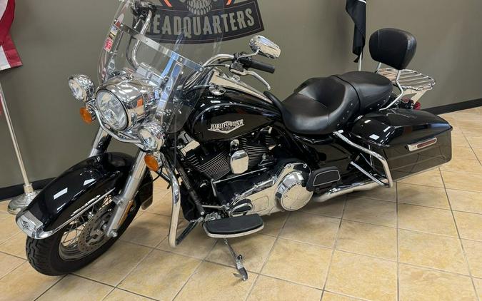 2015 Harley-Davidson Road King® Base