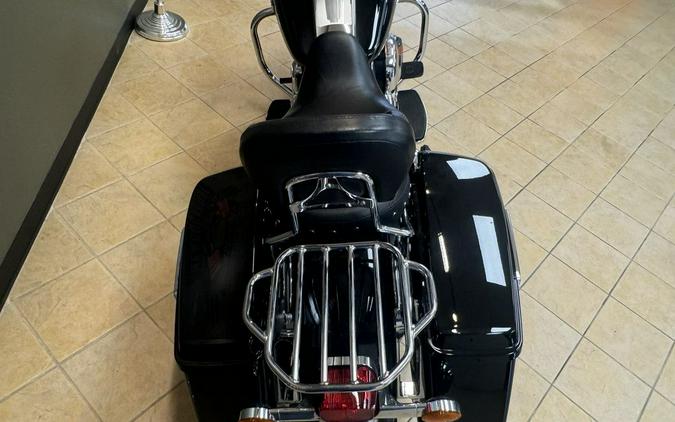 2015 Harley-Davidson Road King® Base