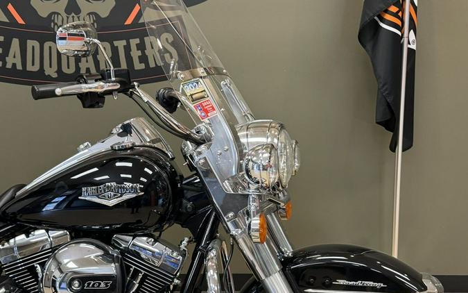 2015 Harley-Davidson Road King® Base