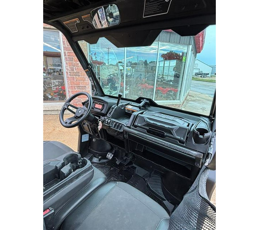 2020 Can-Am Defender XT HD8
