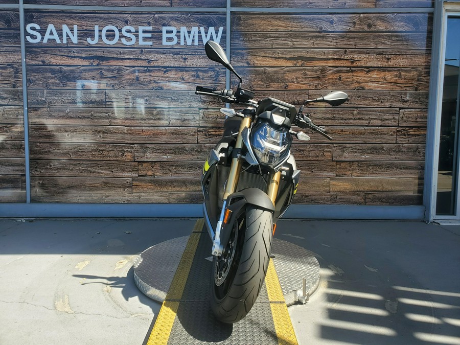 2024 BMW S 1000 R