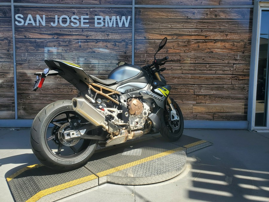 2024 BMW S 1000 R