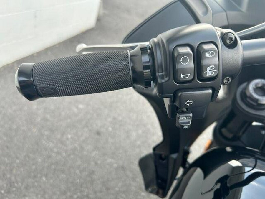 2023 Harley-Davidson Low Rider ST