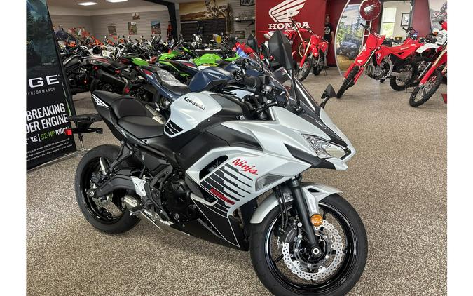 2026 NINJA 650 - Kawasaki