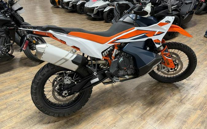 2024 KTM Adventure 890 R Rally