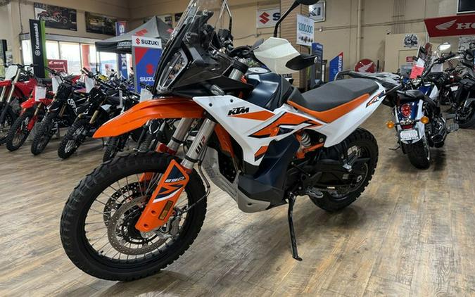 2024 KTM Adventure 890 R Rally