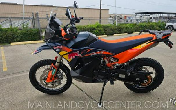 2027 KTM 890 Adventure R Rally