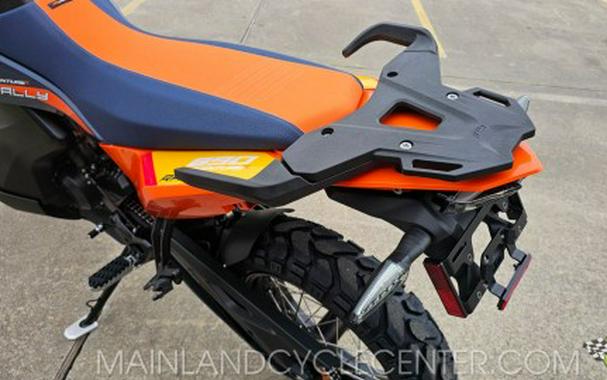 2027 KTM 890 Adventure R Rally