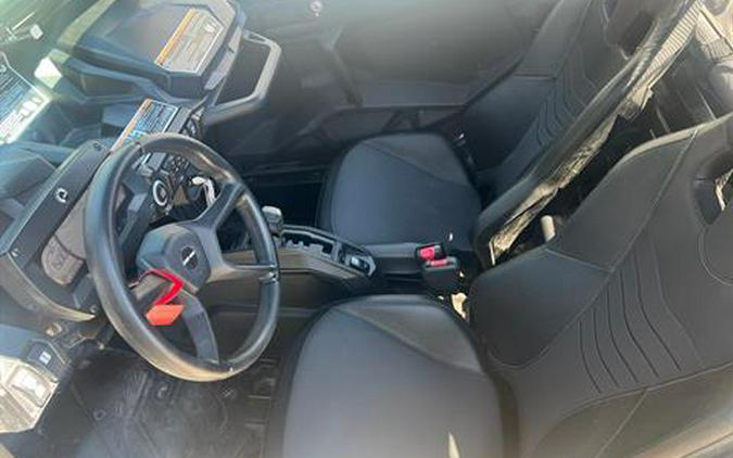 2024 Can-Am Commander XT-P