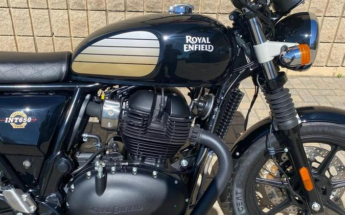 2024 Royal Enfield INT 650 Black Ray