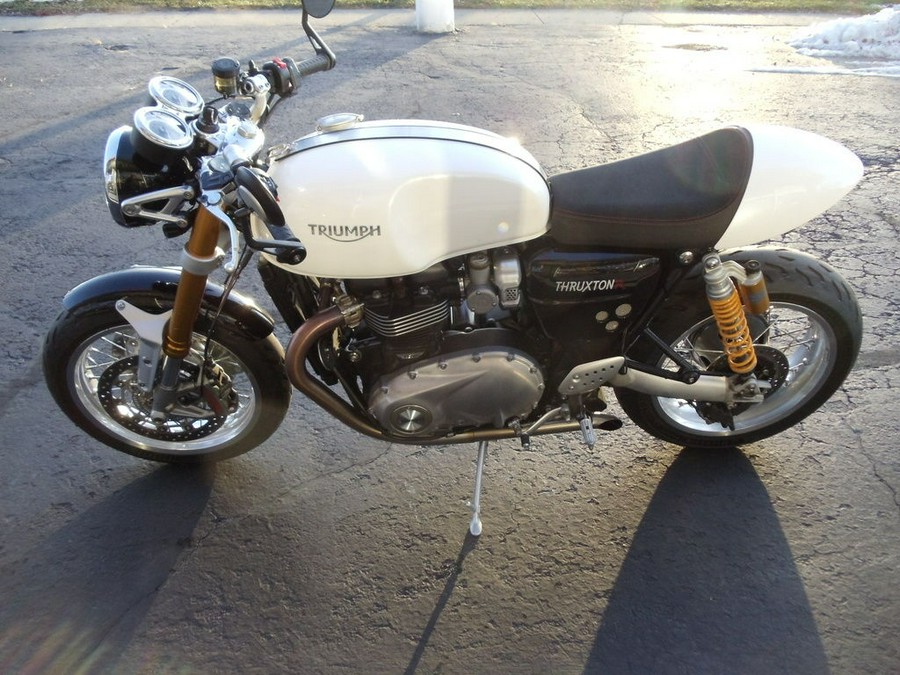2019 Triumph Thruxton 1200 R Crystal White