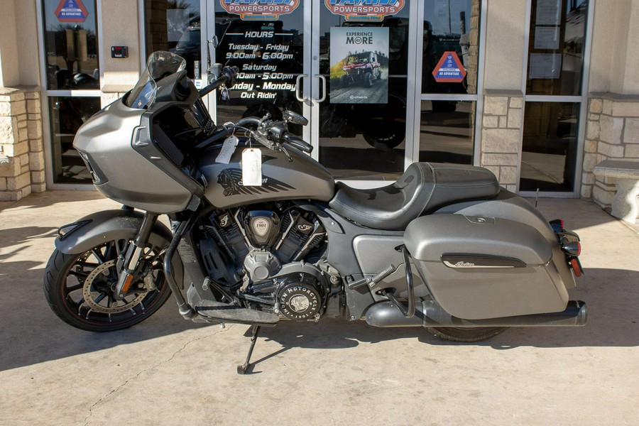 2023 INDIAN MOTORCYCLE CHALLENGER DARK HORSE