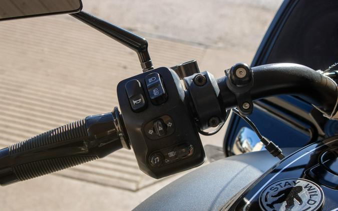 2023 INDIAN MOTORCYCLE CHALLENGER DARK HORSE