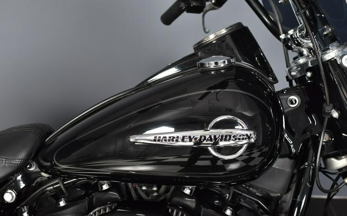 2018 Harley-Davidson Heritage Classic 114