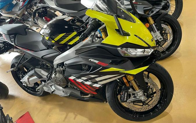 2027 Aprilia RS 660 Factory