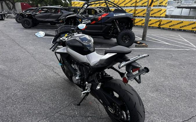 2025 CFMOTO 675SS