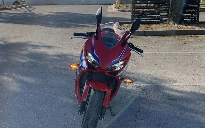 2026 Honda CBR650R E-Clutch