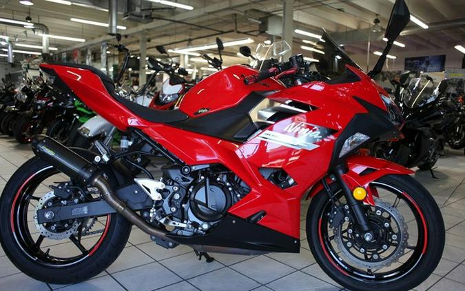 2021 Kawasaki Ninja 400 ABS Passion Red