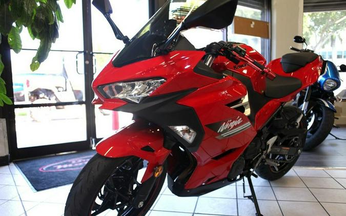 2021 Kawasaki Ninja 400 ABS Passion Red