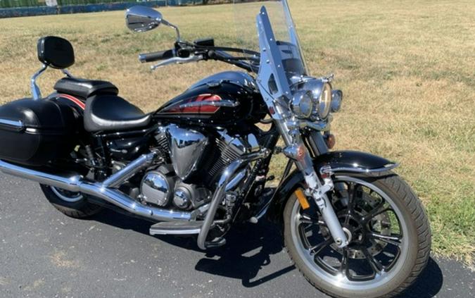 2014 Yamaha V Star® 950 Tourer