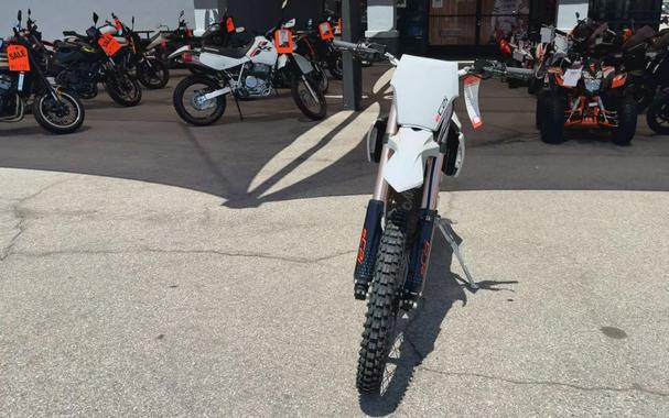2026 Kayo EC2I