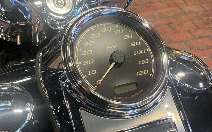 2015 Harley-Davidson Touring FLHR - Road King