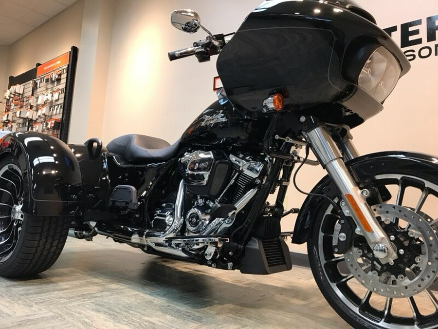 2024 Harley-Davidson Road Glide 3 Vivid Black FLTRT