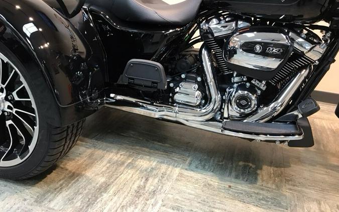 2024 Harley-Davidson Road Glide 3 Vivid Black FLTRT