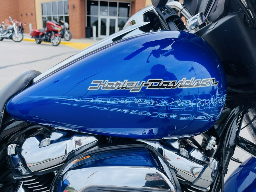 2019 Harley-Davidson Street Glide FLHX