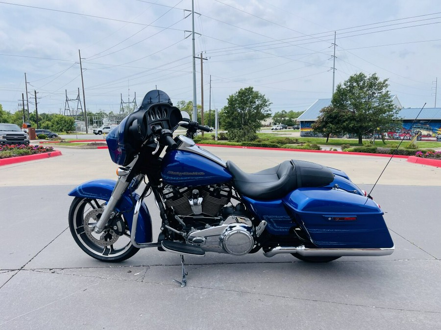 2019 Harley-Davidson Street Glide FLHX