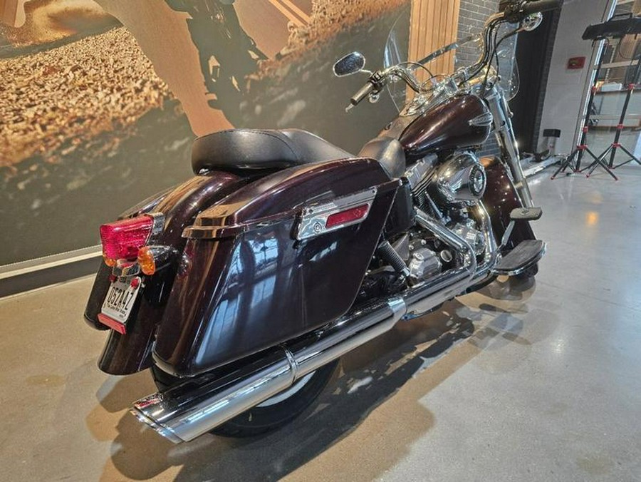 2014 Harley-Davidson® FLD - Dyna® Switchback™