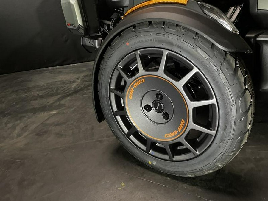 2025 Can-Am® Canyon Redrock