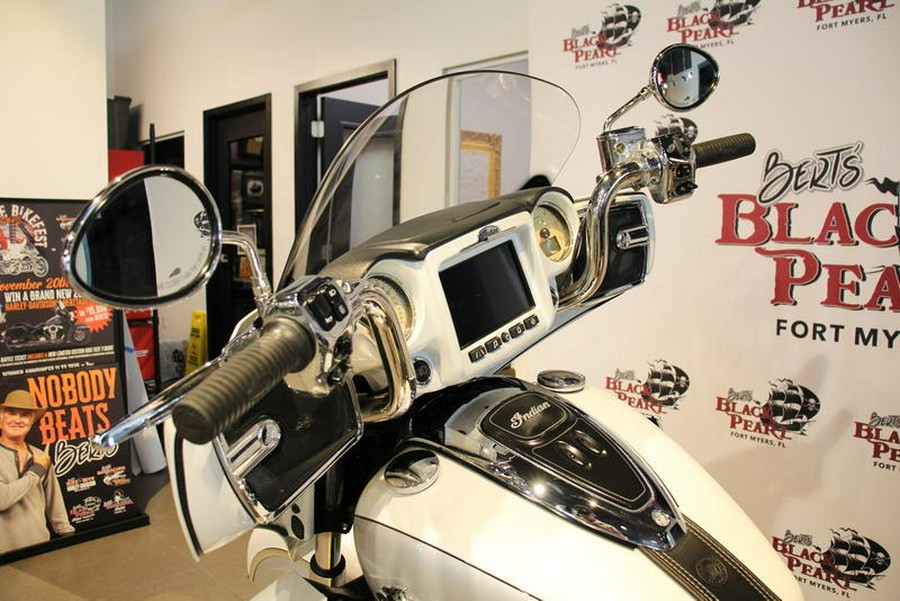 2018 Indian Motorcycle® ROADMASTER ELITE SILVER