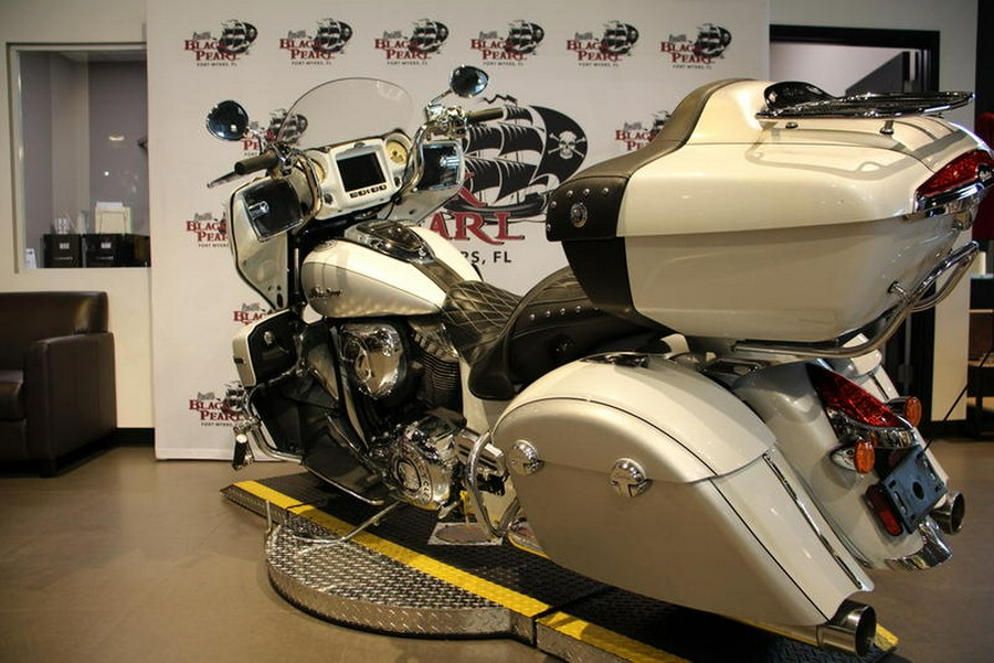 2018 Indian Motorcycle® ROADMASTER ELITE SILVER