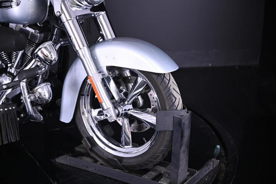 2014 Harley-Davidson® FLD - Dyna® Switchback™