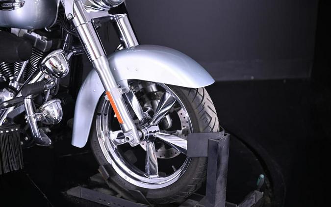2014 Harley-Davidson® FLD - Dyna® Switchback™